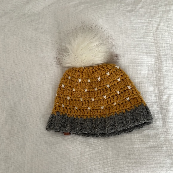 Crocheted Hat | Handmade | 6-12 Months - Picture 2 of 2